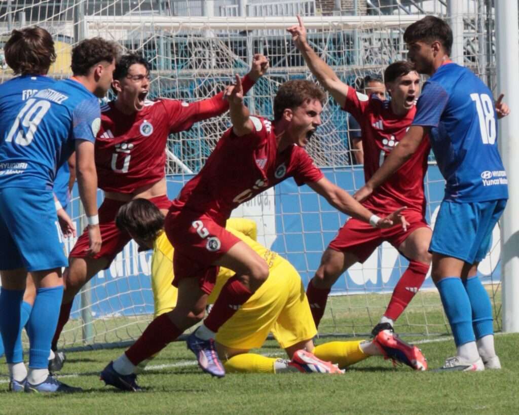 Victoria del CD Móstoles al Fuenlabrada